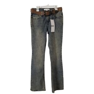 Almost Famous Mid Rise Bootcut Stretch Jeans With Belt Women's Size 3/26